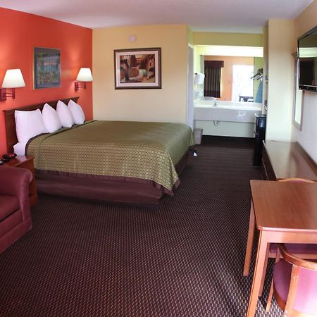 Budget Inn & Suites Hawkinsville Exteriör bild