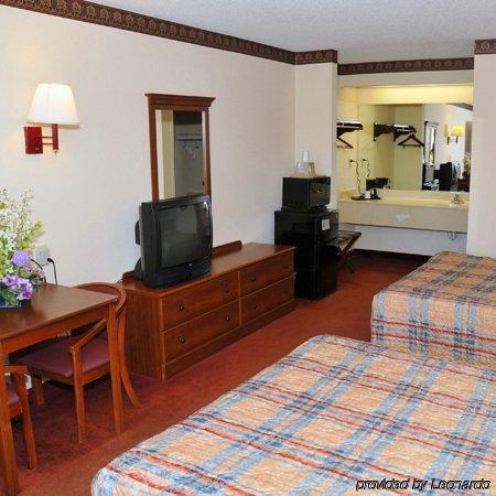 Budget Inn & Suites Hawkinsville Exteriör bild